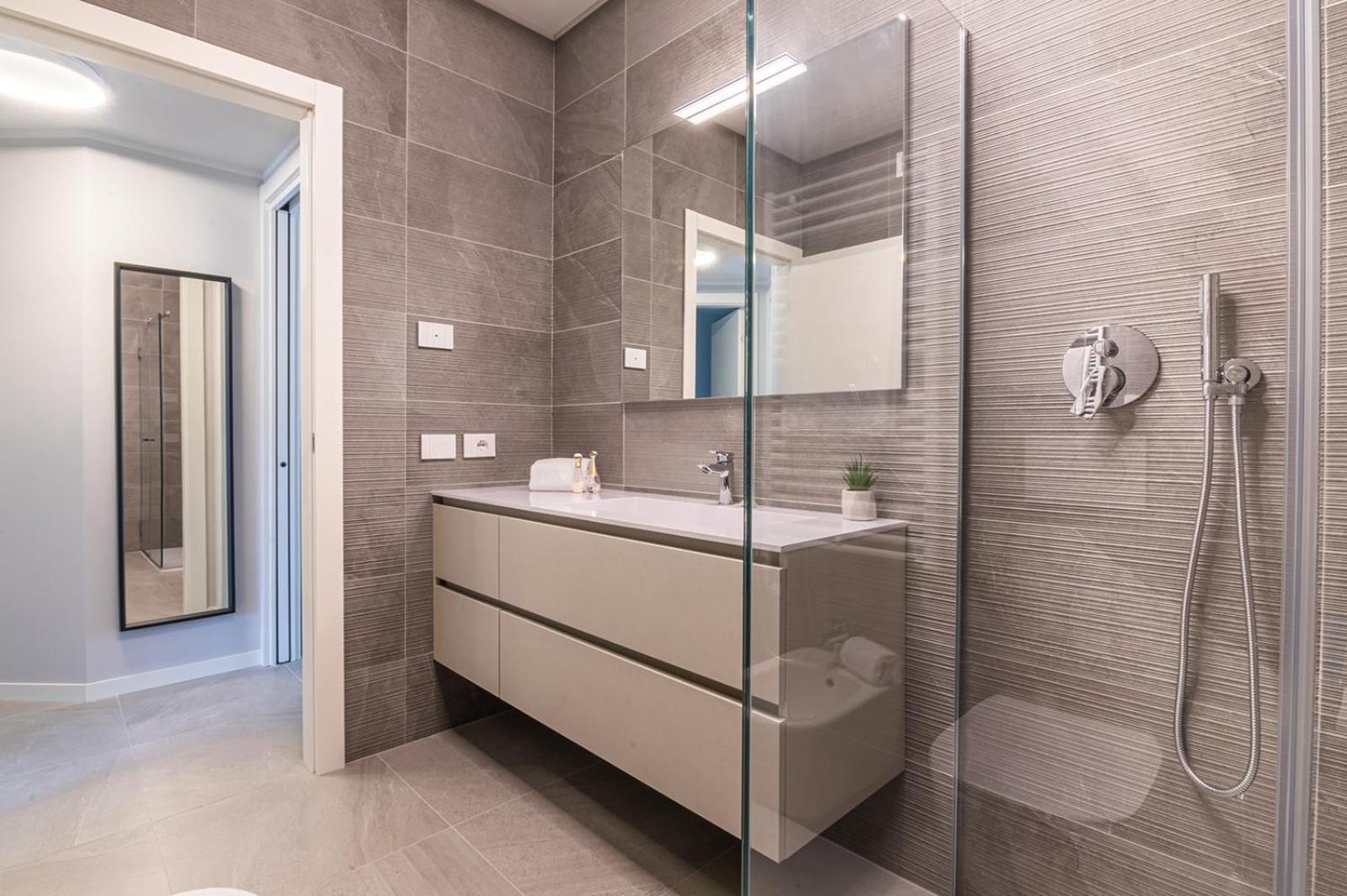 Lago Dorato Luxury Apartments & Villa - Lake Como View Colico Exterior foto